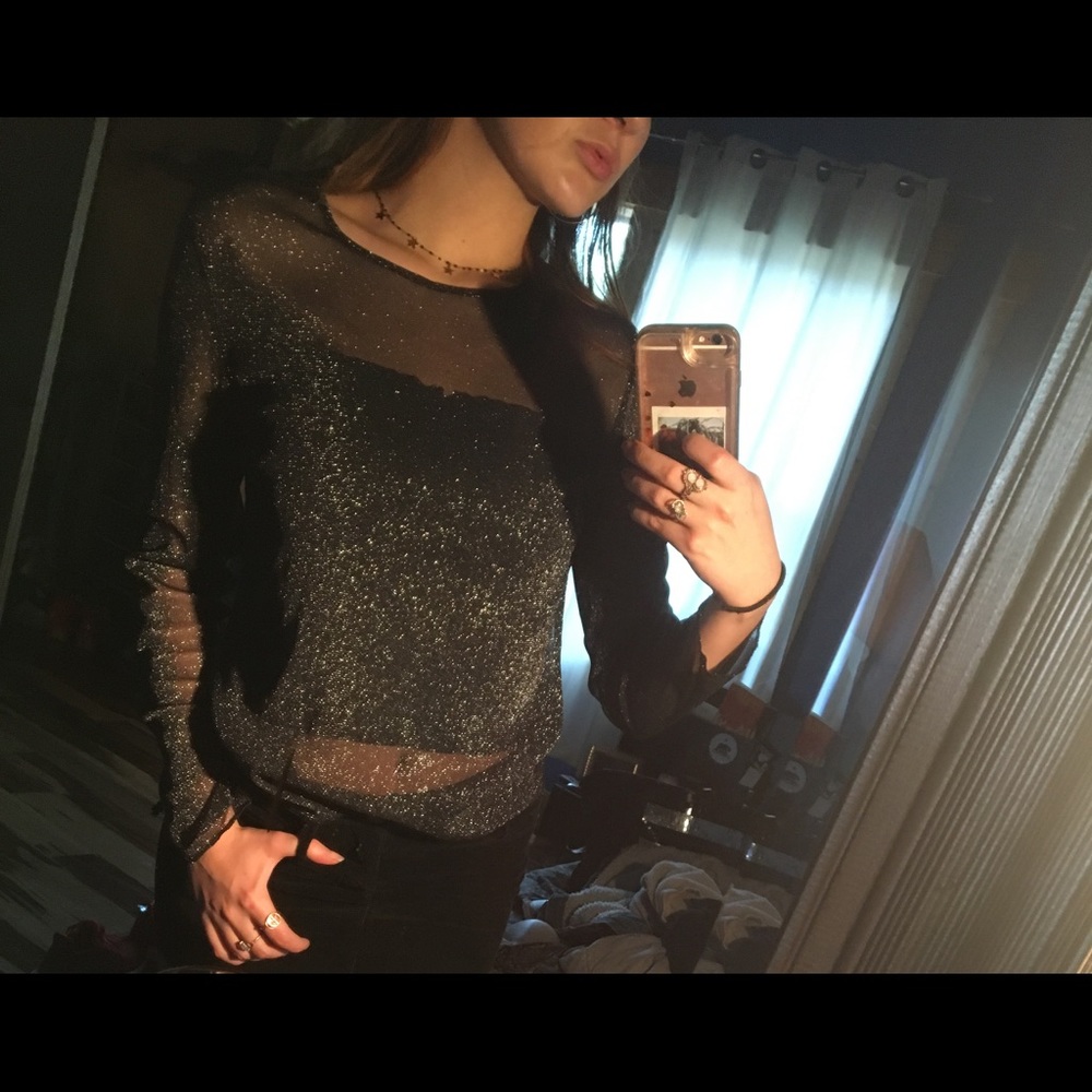 Victoria's secret sparkly top NEW - Picture 2 of 3